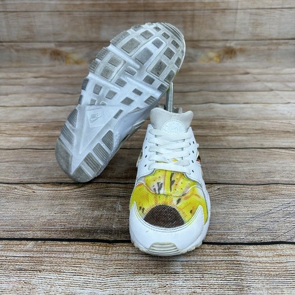 Nike Huarache Run Running Shoes Youth Size 5 Athletic Sneakers 654275-110 Custom - Picture 11 of 11